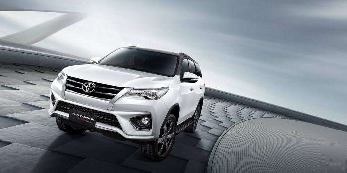 1920x1080 100+] Toyota Fortuner Wallpapers