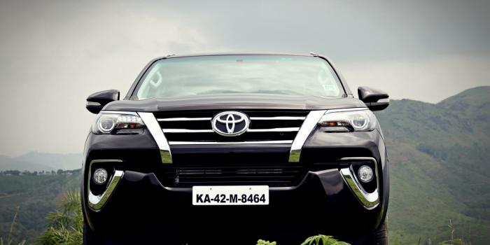 1200x800 7 Things That Make The Toyota Fortuner