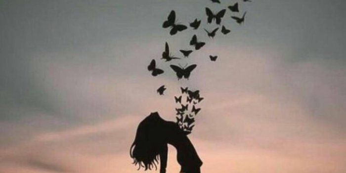 1080x1920 Download Floating Sad Woman Wallpaper