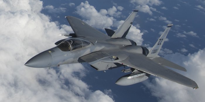 2148x1434 F-15 Eagle > Air Force > Fact Sheet Display