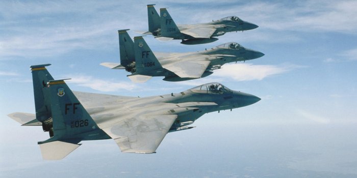 1280x854 McDonnell Douglas F15 Eagles in Flight