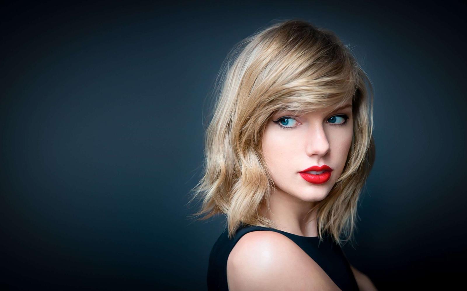 2560x1600 Taylor-Swift-Red-Lips-Wallpapers-free