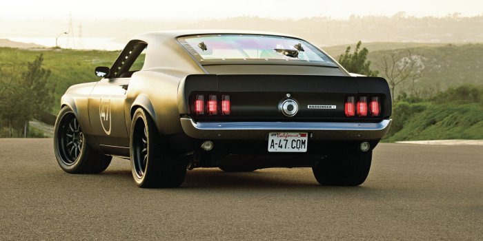 1600x1200 Classic Ford Mustang Fastback HD