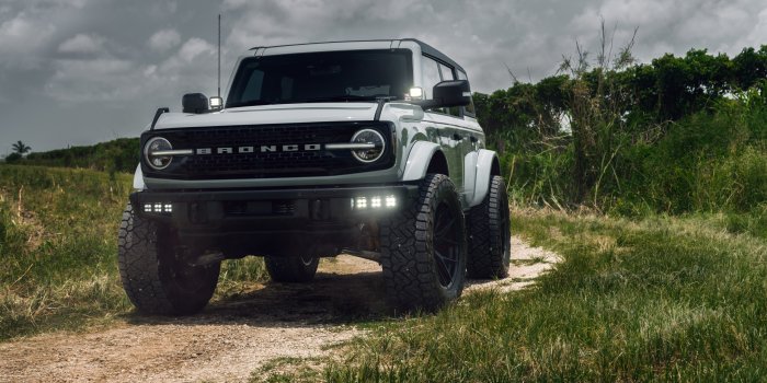 2560x1440 Ford Bronco Off-road SUV 4K 8K 2