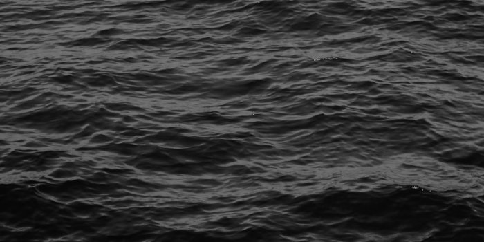 2560x1600 water-sea-dark-bw-deep-ocean-wallpaper