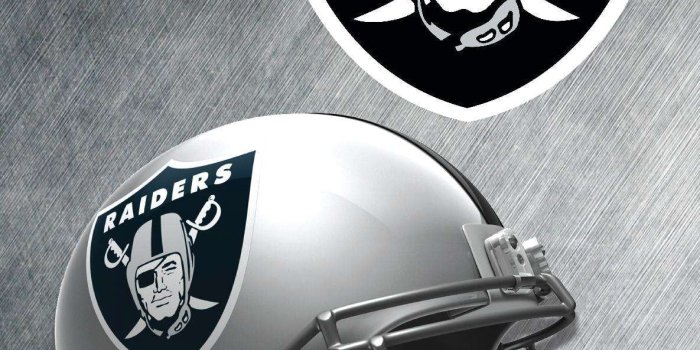 1185x1800 NFL Las Vegas Raiders – Helmet 20 Wall