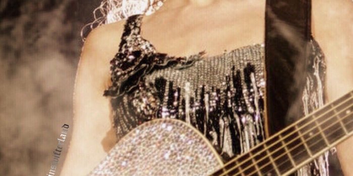 1152x2048 Fearless Album Taylor Swift Wallpapers