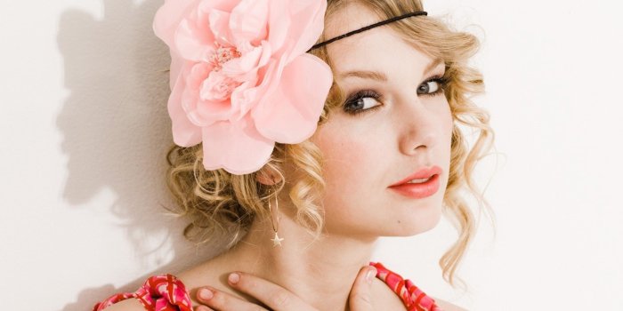 1920x1200 Taylor Swift for Fearless Wallpaper