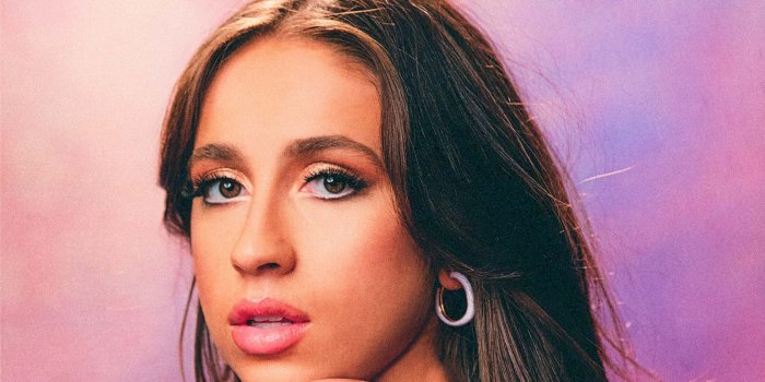 2000x1270 Tate McRae Wallpapers (40 images