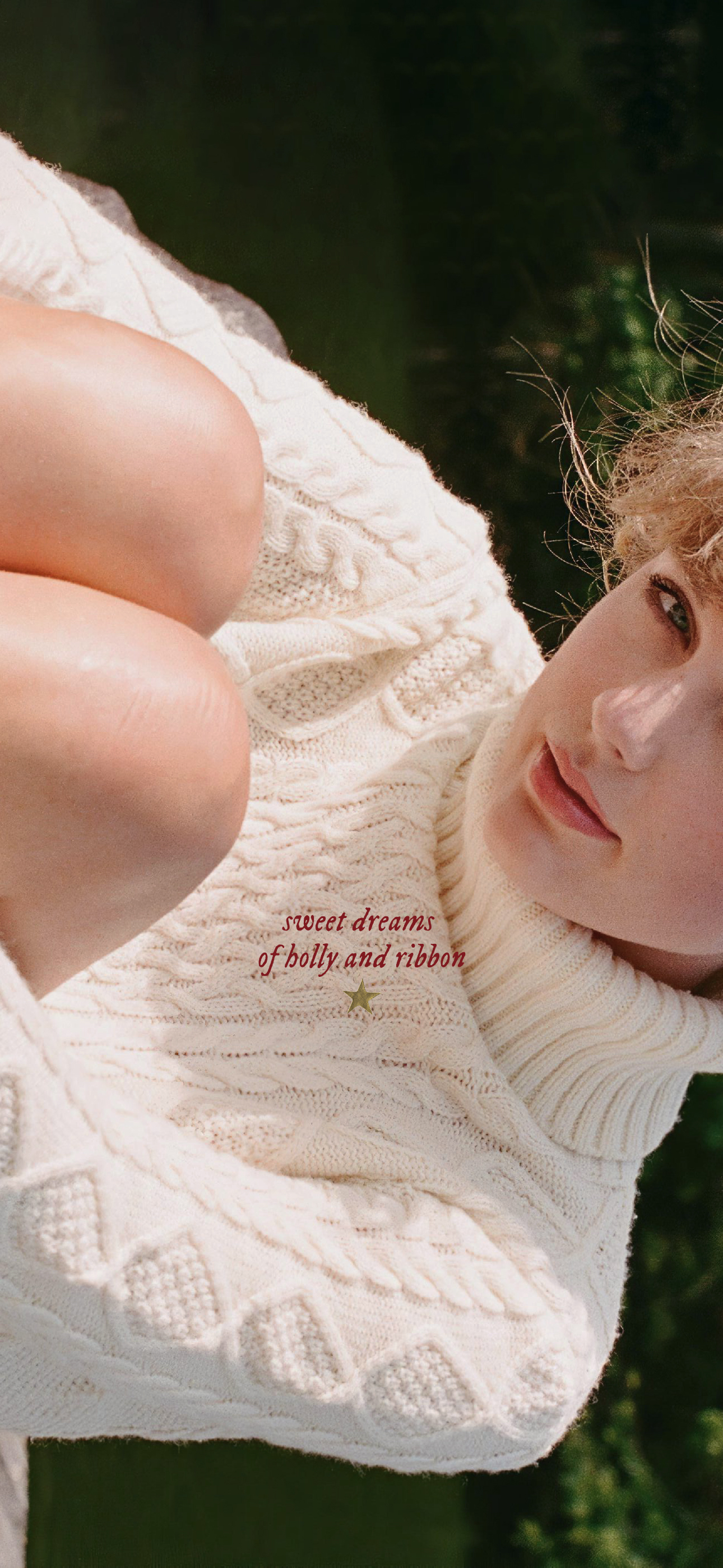 1290x2796 Taylor Swift Christmas-themed lyric