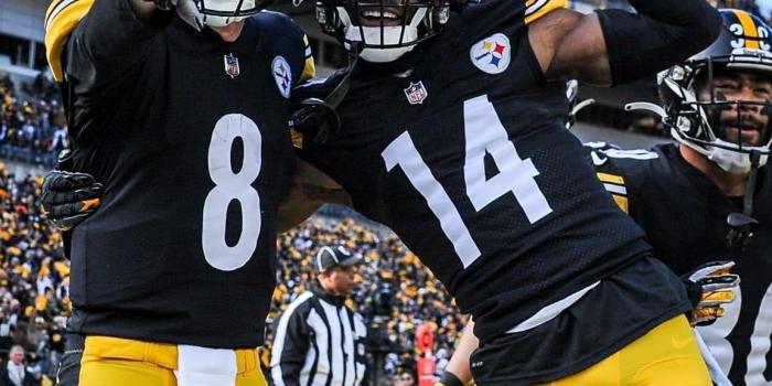 1152x1440 Kenny Pickett And George Pickens