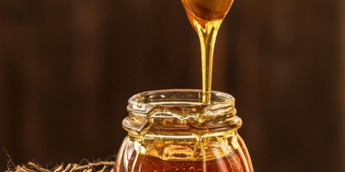 970x1293 dripper into the glass jar