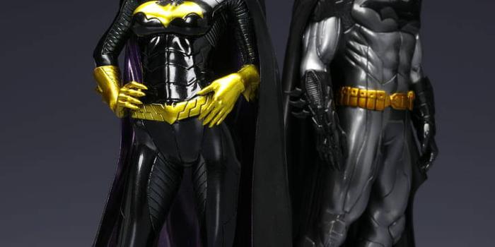 728x1092 Figures Of Batgirl And Batman Arkham