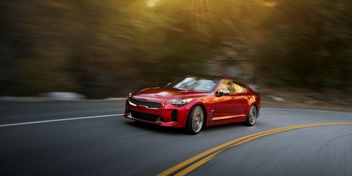 3000x2000 Wallpaper of the Day: 2018 Kia Stinger