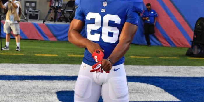 736x1104 Saquon Barkley Coolest Iphone 4K Wallpaper