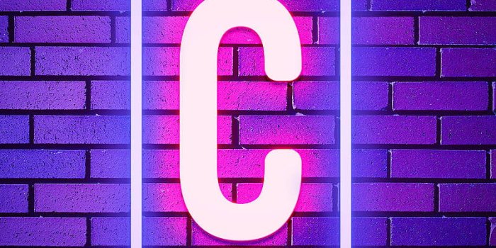 800x1422 Letter C Neon Light Wallpaper
