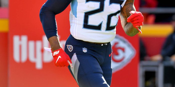 1312x1920 Derek Henry: The Beast is Unleashed!