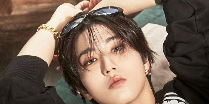 736x1637 WALLPAPER & LOCKSCREEN STRAY KIDS HAN JISUNG 'WALKIN ON WATER' 