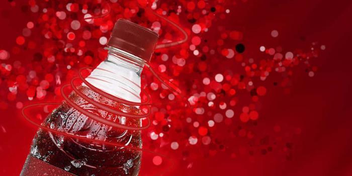 900x1165 Download Get The Unique Taste of Dr Pepper Wallpaper | Wallpapers.com