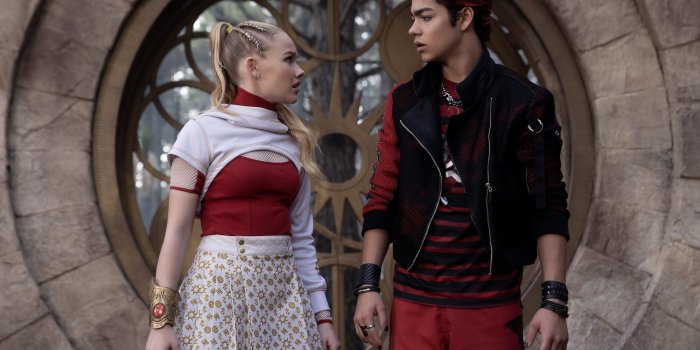 2000x1333 Malachi Barton And Freya Skye Wallpapers