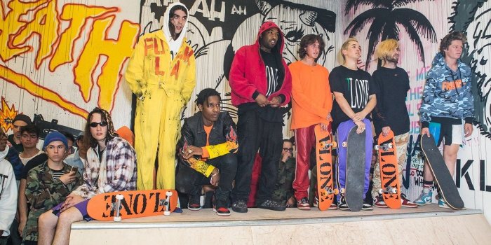 1500x1000 A$AP Rocky & A$AP Bari VLONE Pop-Up store in LA - With OFF-WHITE