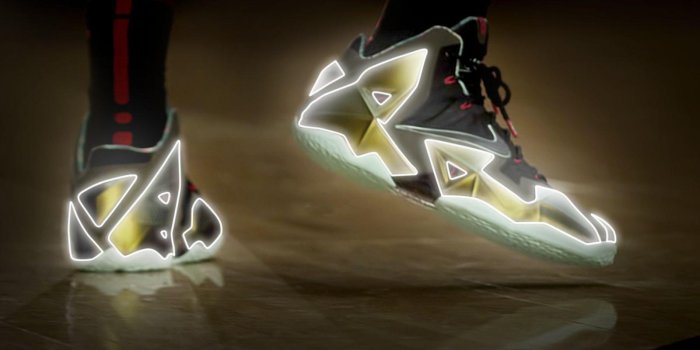 1600x900 Basketball Shoes Wallpapers