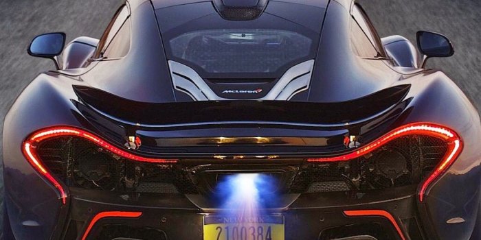 1028x1920 5 Cool Car iPhone Wallpapers