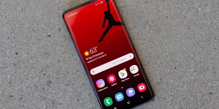 1600x1067 Disney and Pixar Galaxy S10 wallpapers are here. Here's how to get