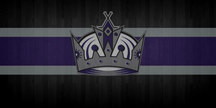 1579x976 King Crown Wallpapers HD For Desktop