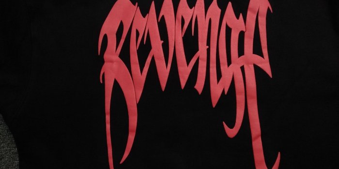 2048x1536 XXXTentacion Red Wallpapers