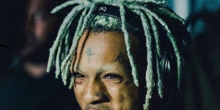 1105x1105 Hashtag #makeouthill 214.8K posts Instagram Photos & Videos