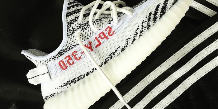 1080x908 Yeezy Zebra Wallpapers - Top Free Yeezy Zebra Backgrounds