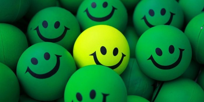 1244x700 Balls green yellow smiles happy wallpaper | 1920x1080 | 438104