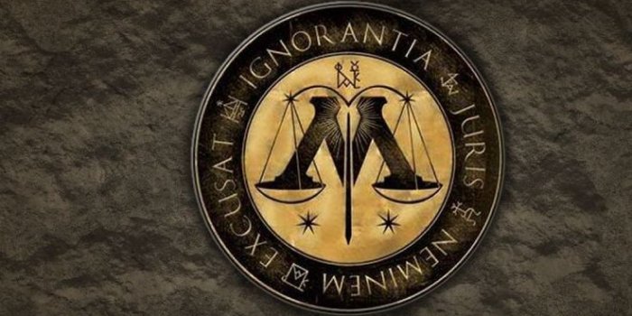 736x1308 Hogwarts crest wallpaper Gallery