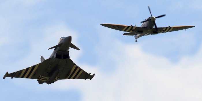 1920x1080 Two black airplanes, military, military aircraft, jet fighter