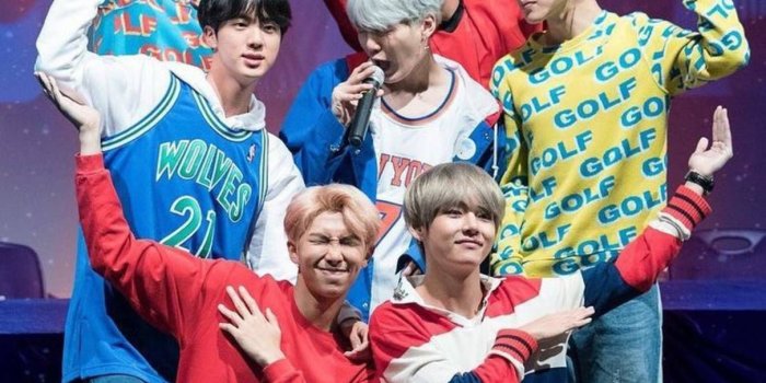 1211x1280 Download Bts heart Wallpaper by ally32marquez1233855 - ab - Free on