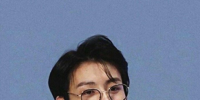 720x1280 Jungkook Wallpaper - Jungkook Glasses Free Wallpaper & Backgrounds