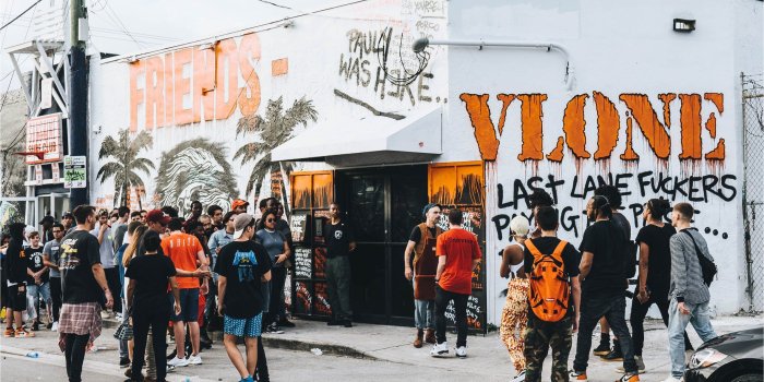 2369x1579 Vlone Wallpapers - Top Free Vlone Backgrounds - WallpaperAccess