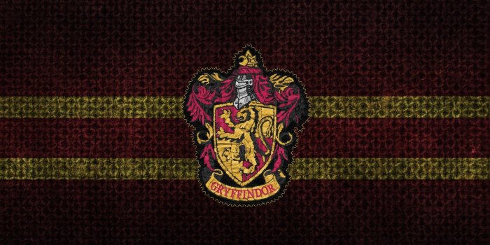 2560x1600 80+ Gryffindor Wallpapers on WallpaperPlay