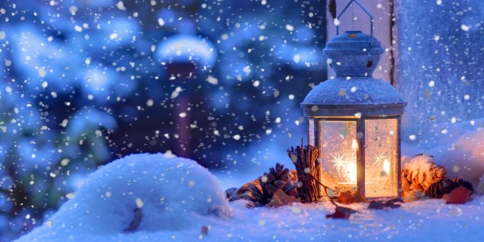 3840x2160 Christmas Snow Lantern 4K Ultra HD Desktop Wallpaper