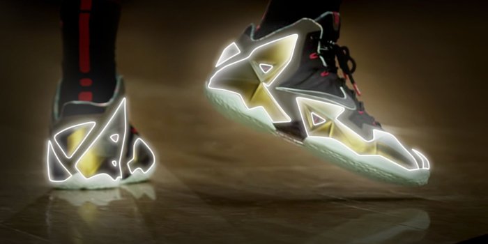 1600x900 Lebron James Shoes Wallpaper | Wallpaper | Shoes wallpaper, Kid
