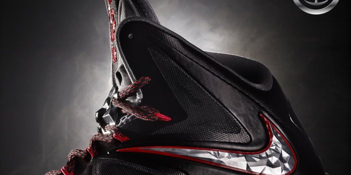 1280x960 Black and red Nike LeBron basketball shoe, shoes HD wallpaper