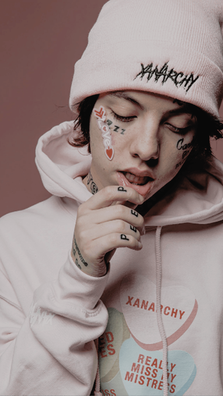 721x1280 Lil Xan uploaded by Nikii on We Heart It