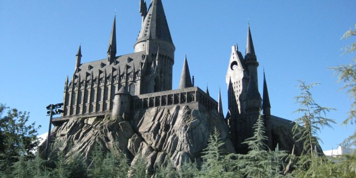 2592x1944 Top HD Hogwarts Castle Wallpaper | Fantasy HD | 73.93 KB