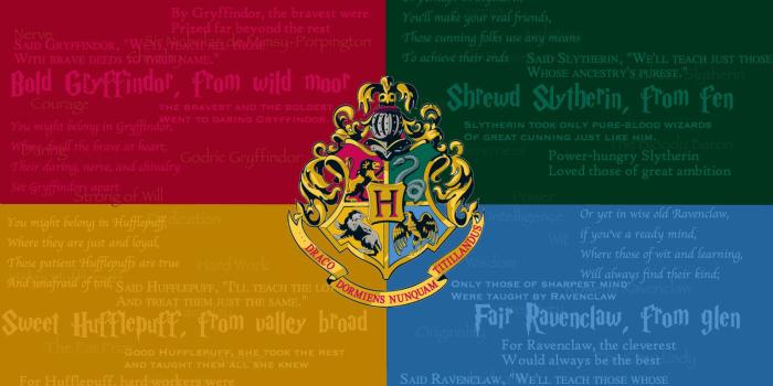 1600x900 50+] Hogwarts Crest Wallpaper on WallpaperSafari
