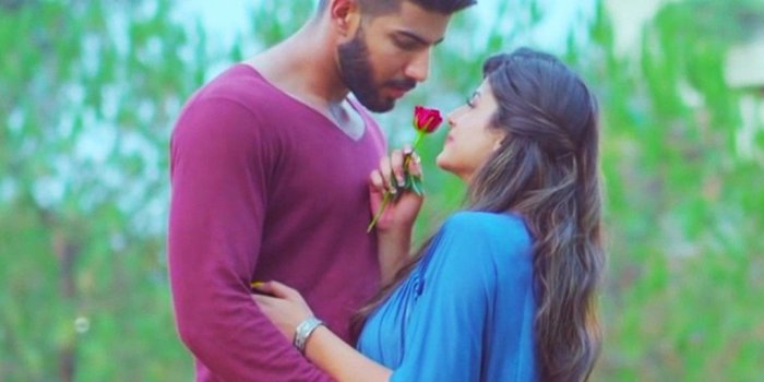 1024x1024 Cute Love Couple HD Wallpapers