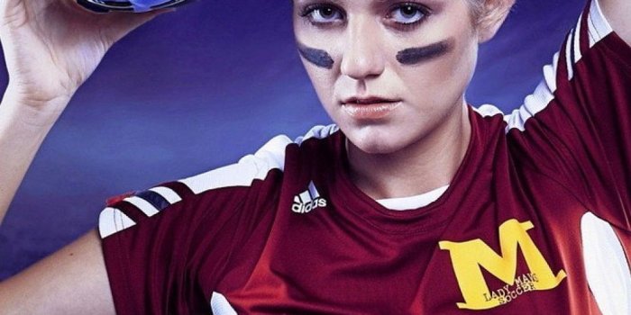 1000x1600 Soccer Girl Mobile Wallpaper - Mobiles Wall