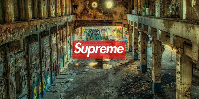 2880x1800 Supreme Wallpapers