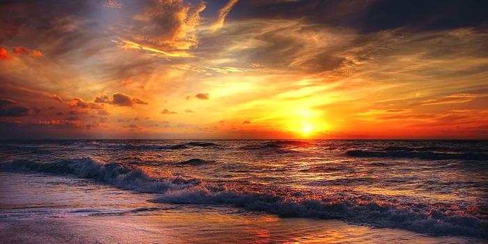 3840x2160 Beach Sunrise Chromebook Wallpaper