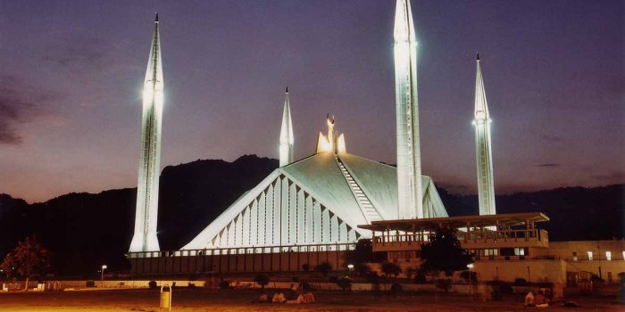 1200x772 Faisal Mosque Islamabad Wallpaper - Famous Historical Places Of